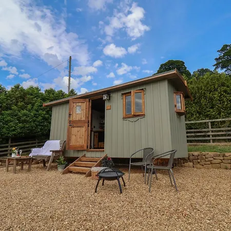 Thistlewoods Shepherds Hut * Whitby